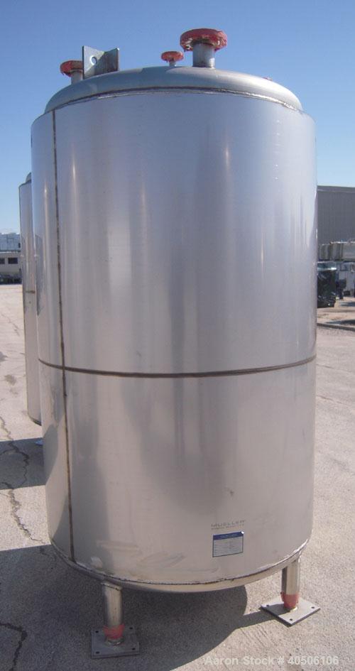 Unused- Mueller Pressure Tank, 500 Gallon, Model "F", 304 stainless steel, vertical. 48" diameter x 72" straight side, dished top and bottom. Internal rated 30 psi at 350 deg F and -20 deg F at 30 ps...