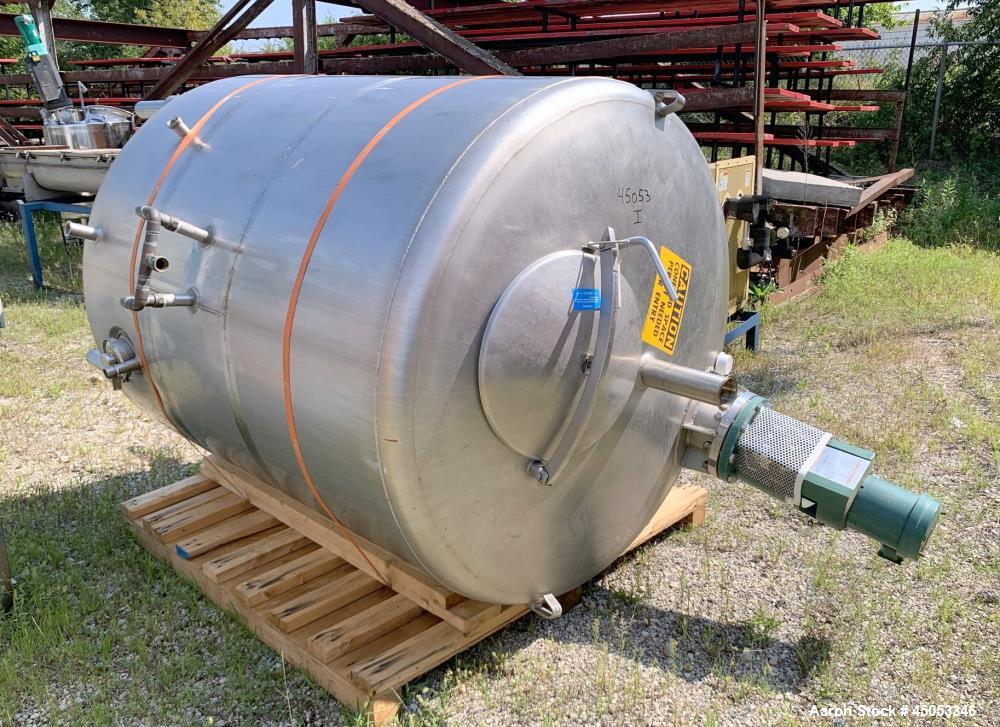 Used- Mueller Model 2000 Liter F. 528 Gallons Stainless Steel Tank