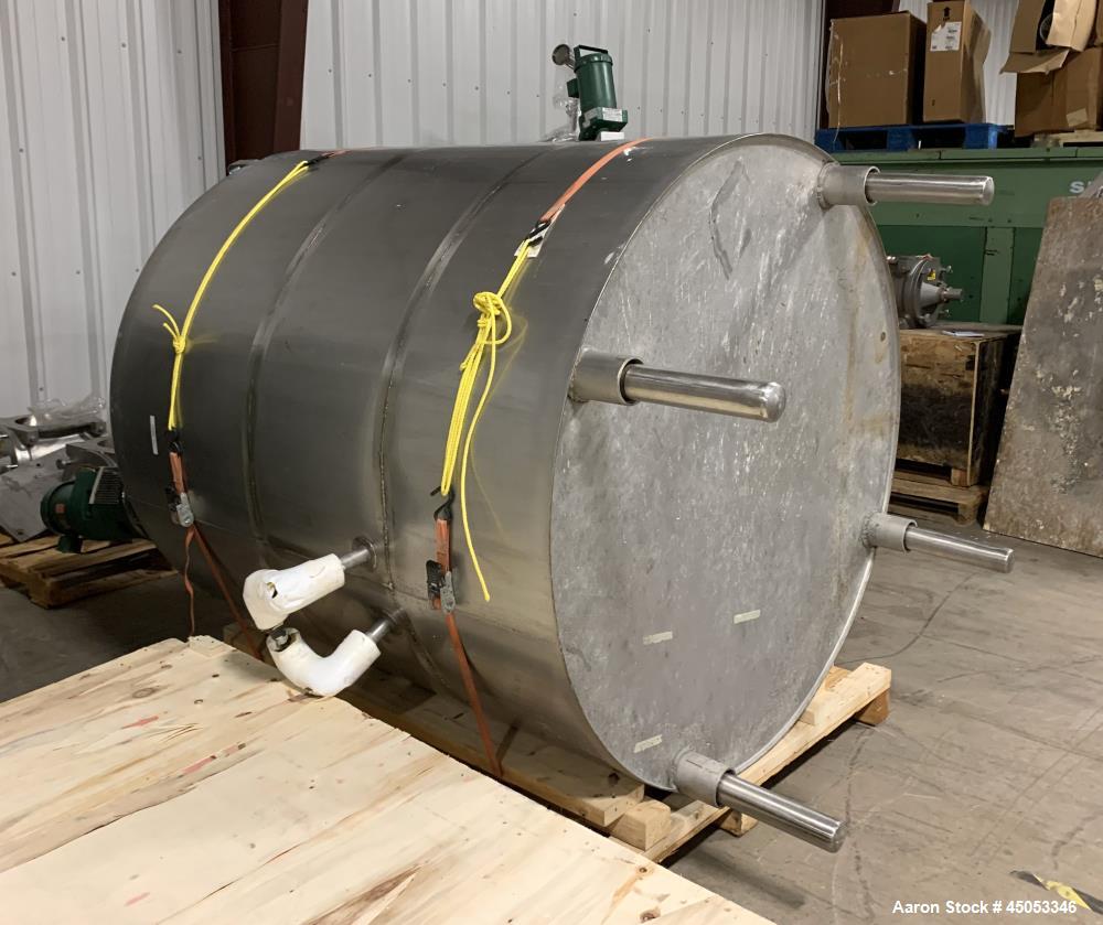 Used Mueller Model 2000 Liter F. 528 Gallons Stainless Steel Tank