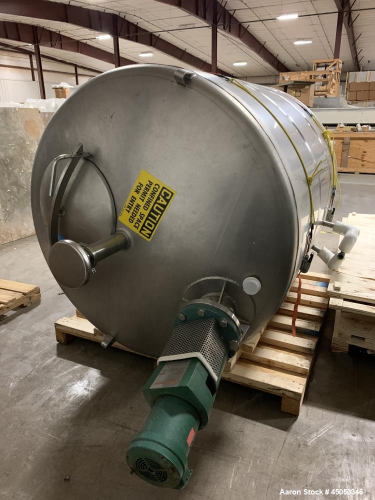 Used Mueller Model 2000 Liter F. 528 Gallons Stainless Steel Tank