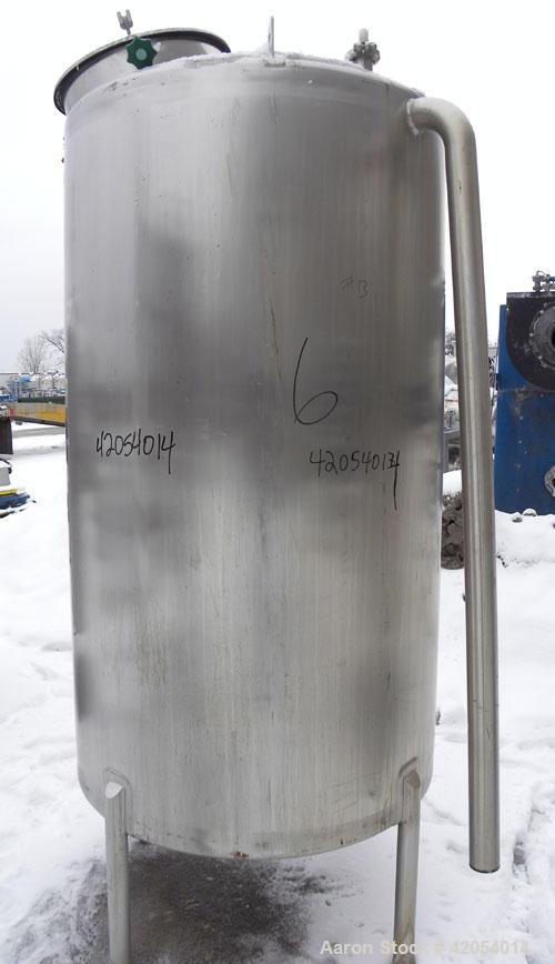Used Lake Process Systems Tank, 500 gallon, model LPS-500, 304 stainless steel, vertical. 44" diameter x 72" straight side, dish top and bottom. (1) Spray ball. Openings: top (3) 2'', 1-1/2'', 19" ma...