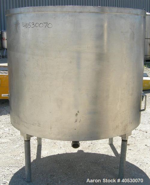 Used - Tank, 600 gallon, 316 stainless steel, vertical. 60" diameter x 48" straight side. Open top, no cover, coned bottom. Side entering agitator bar, no drive. 3" side bottom outlet, modified 3" bo...