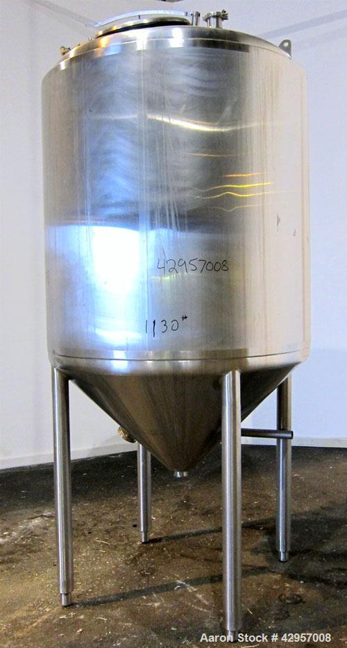 Used Tank, 500 Gallon, 316 Stainless Steel, Vertical. 52" Diameter x 55" straight side, dished top, coned bottom. Insulated with stainless steel sheathing. (2) Spray balls. Openings top 18" man way w...