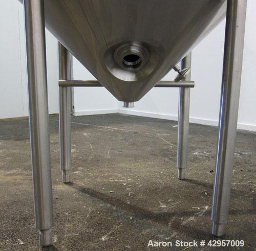 Used Tank, 500 Gallon, 316 Stainless Steel, Vertical. Dish top, insulated coned bottom. (2) Spray balls. Openings top 18" man way with cover, (3) 3" tri-clamp, (2) 2-1/2” tri-clamp, side 2” tri-clamp...