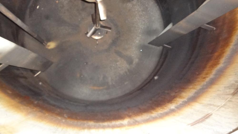Used Tank, 750 Gallon, 316 Stainless Steel, Vertical. Approximate 60" diameter x 63" straight side, dished top and bottom. Top entering Chemineer agitator, serial# 550948-1. Approximate 1-1/2" diamet...