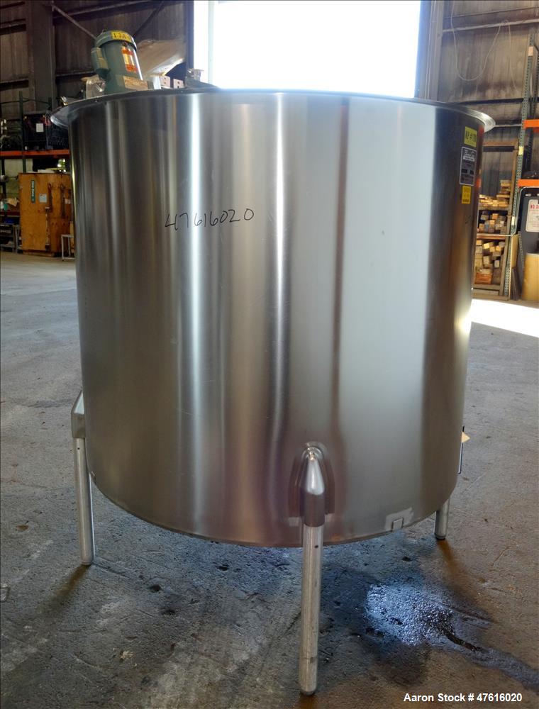 Used Perma-San Mixing Tank, 650 Gallon, 316 Stainless Steel, Vertical.