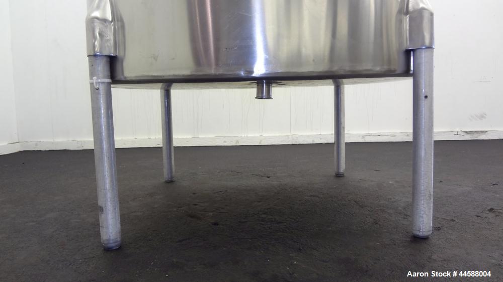 Used Perma-San Tank, 525 Gallon, Model OVS, 316 Stainless Steel, Vertical. Approximately 52” diameter x 58” straight side, open top with (2) 1/3 hinged covers, sloped bottom.  Provision for a clamp-o...