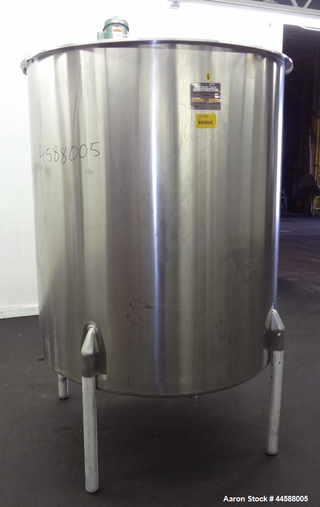 Used Perma-San Tank, 525 Gallon, Model OVS, 316 Stainless Steel, Vertical. Approximate 52” diameter x 58” straight side, Open top with (2) 1/3 hinged covers, sloped bottom. Clamp on Lightnin agitator...