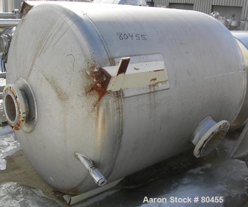 USED: Piersol Pine Mfg Co tank, 750 gallons, 304 stainless steel,vertical. 60" diameter x 70" straight side, dished heads. Vessel ratedfor 50/FV psi @ 170 deg F. Top openings: (1) 8", (2) 5" sanitary...