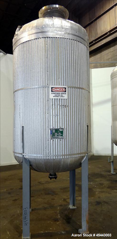 Used 575 Gallon Stainless Steel Quality Containment Company Tank