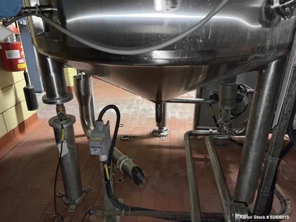 Used Robert Mitchell Balance Jacketed Tank, Approximate 700 Gallon, 304 Stainles