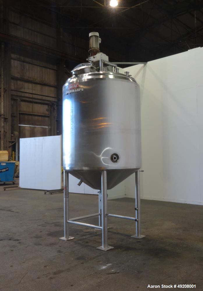 Used Sani-Fab Tank, Model VST-600, 600 Gallon