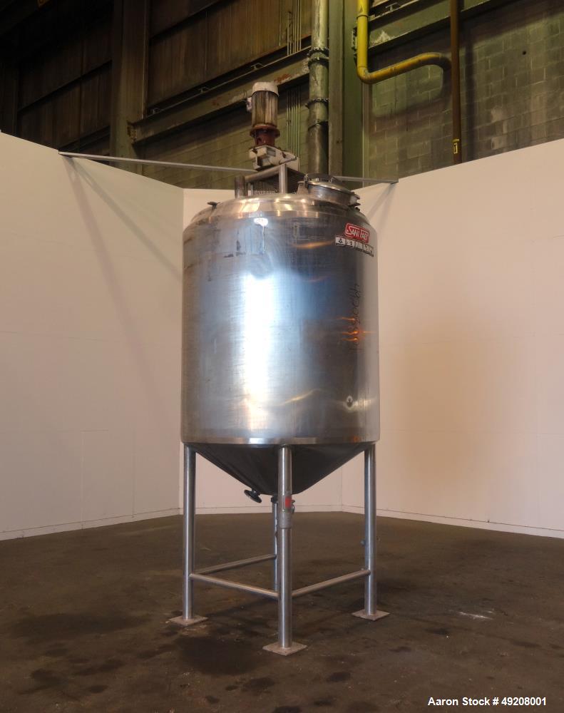 Used Sani-Fab Tank, Model VST-600, 600 Gallon