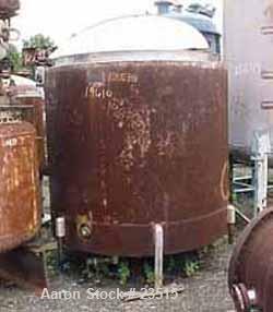 USED:Metal Glass Products (Sani-Tank) mix tank, 835 gallon. 304stainless steel, vertical. 64" diameter x 60" straight side. Flat opentop with (2) 1/3 hinged covers, slight sloped bottom. 2" sbo, 2" o...