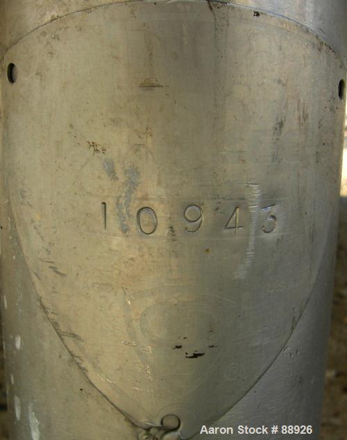 USED: St Regis tank, 500 gallon, 304 stainless steel, vertical. 66" diameter x 39" straight side, elliptical top, inverted dish bottom. (1) Spray ball. Openings: top (3) 1-7/8" NPT, 18" manway with c...