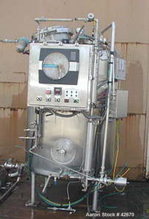 Used TCI Superior Aseptic Pressure Tank, 400 Gallon, Stainless Steel, Vertical. Approximately 48" diameter x 52" straight side. Dish top and bottom, rated 60 psi and FV at 300 deg F. Top manway, 3" c...
