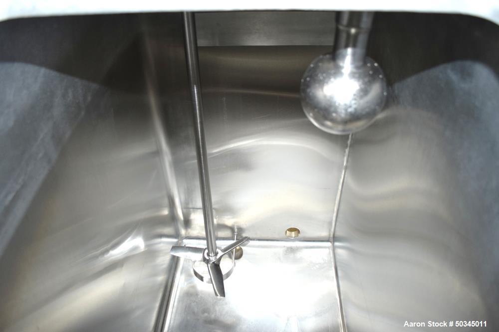 Industrial Used 6 Compartment 700-Gallon Stainless Steel Tank – 304 SS, Multi-Purpose Processing