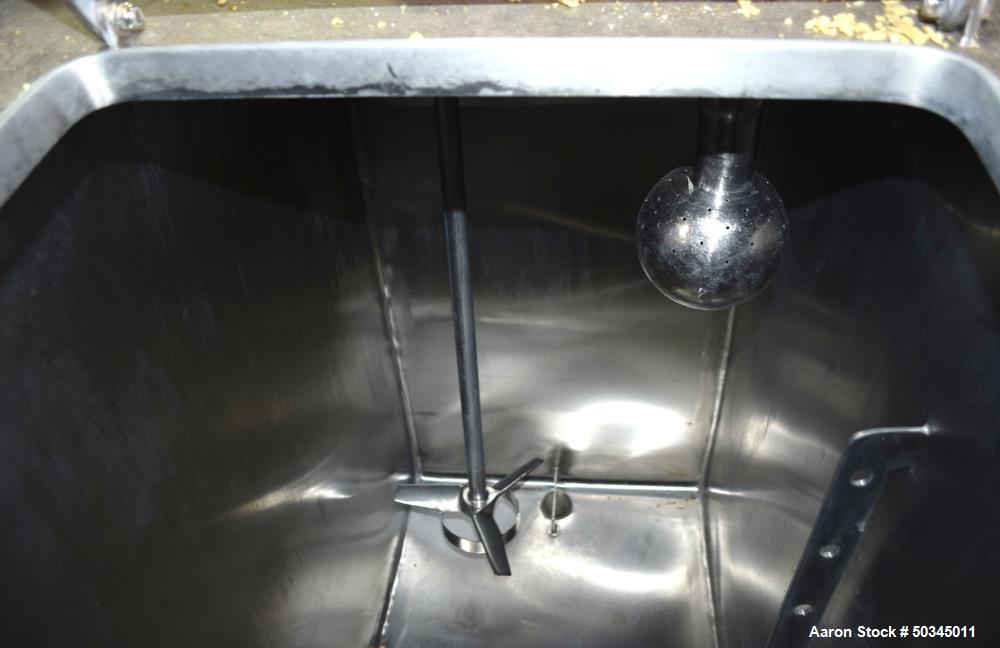 Industrial Used 6 Compartment 700-Gallon Stainless Steel Tank – 304 SS, Multi-Purpose Processing