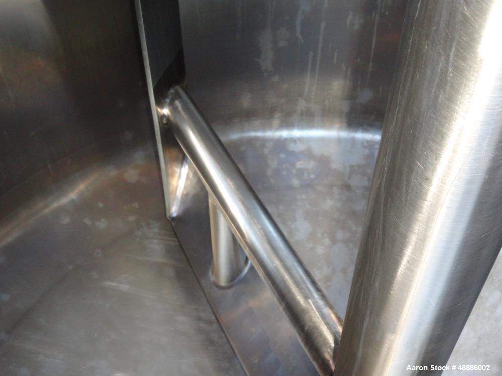 Used Walker Processor Tank, Model PZ-SP, 600 Gallon, 316L Stainless Steel.