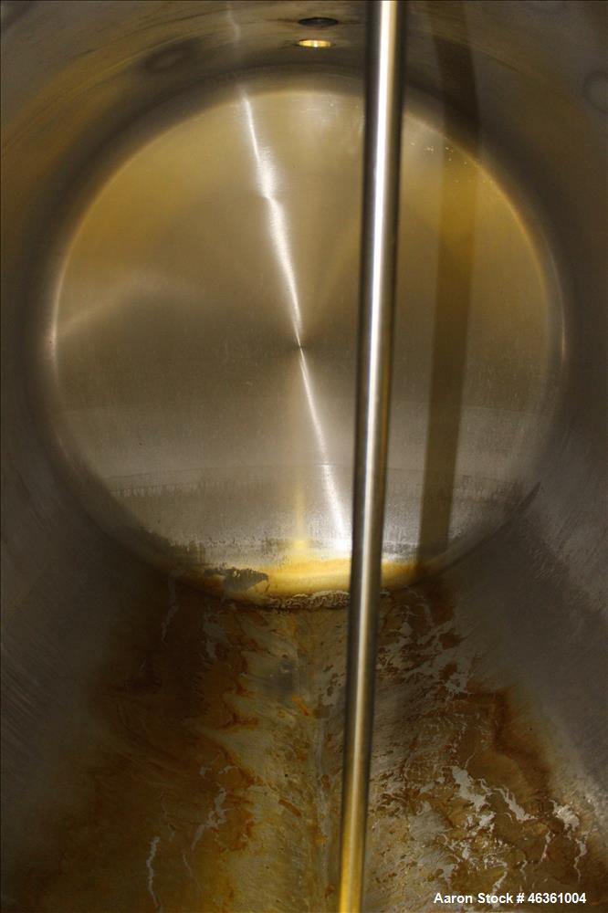 Used Zero Milk Cooling Tank, Approximately 800 Gallons, 304 Stainless Steel, Horizontal. Approximately 52" diameter x 78" straight side. Dished heads. Dimple sidewall. Insulated with stainless steel ...