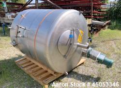 Used- Mueller Model 2000 Liter F. 528 Gallons Stainless Steel Tank