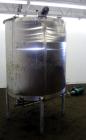 Used Tank, 575 Gallons, 304 Stainless Steel, Vertical, Approximately 55
