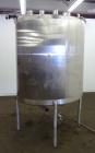 Used Tank, 575 Gallons, 304 Stainless Steel, Vertical, Approximately 55