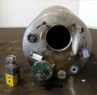 Used Tank, 500 Gallon, 304 Stainless Steel, Vertical. Approximate 48