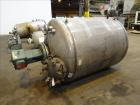 Used Tank, 800 Gallon, 304 Stainless Steel, Vertical. Approximate 60