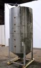 Used Tank, Approximate 700 Gallon, 304 Stainless Steel, Vertical. 48