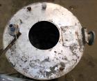 Used Tank, Approximate 700 Gallon, 304 Stainless Steel, Vertical. 48