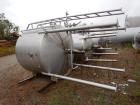 Used- Tank, Approximately 845 Gallon, Stainless Steel, Vertical. Approximately 72