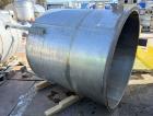 Used Approximately 750 Gallon 304 Stainless Steel Open Top Storage Tank – Vertic