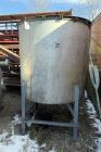 Used Perry Products 750 Gallon 304 Stainless Steel Storage Tank – Open Top, Leg 