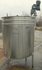 USED: Tank, 520 gallon, stainless steel, vertical. 52