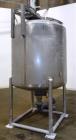 Used Tank, Approximate 700 Gallon, 304 Stainless Steel, Vertical