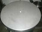 Used Chicago Carb-O-Tank, 585 Gallon, 304 Stainless Steel, Vertical. 48