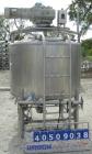 Used Dairy Craft Tank, 500 Gallon, 304 stainless steel, vertical. 60