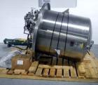 Used Lee Industries Pressure Tank, 525 Gallon, Model 525 DBT. Stainless steel construction, approximately 4' diameter x 4' straight side, dish top and bottom. Internal rated 15 psi & Full Vacuum at 2...