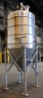 Used Mojonnier Brothers Tank, Size 443, Approximately 700 Gallons, 304 Stainless Steel, Vertical. Approximately 54