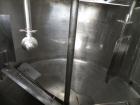 Used Tank, 550 Gallon, 316 Stainless Steel, Vertical. Approximately 66