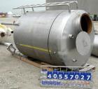 Used Tank, 900 Gallon, 304 Stainless Steel, Vertical. Approximately 60