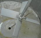 Used Tank, 700 gallon, 304 stainless steel, vertical. 58
