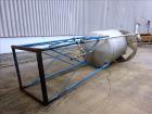 Used Tank, Approximately 900 Gallon, 304 Stainless Steel, Vertical.