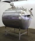 Used Zero Milk Cooling Tank, Model WV600, 600 Gallons, 304 Stainless Steel, Hor