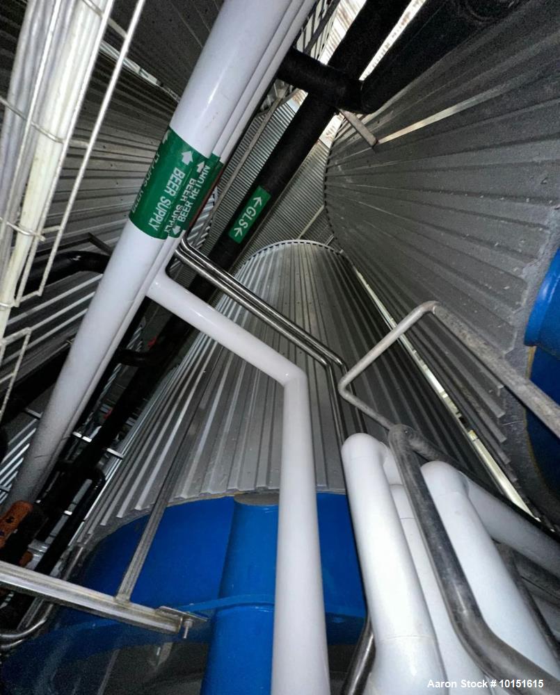 Ziemann Bauer 9,300 Gallon Glycol Jacketed Fermentation Tank