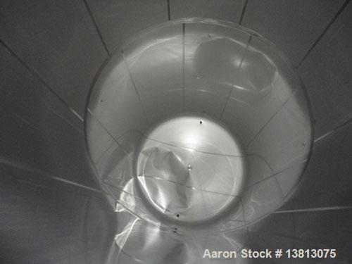 Used 20,000 Gallon Jacketed Silo, mild steel exterior and stainless steel interior. Jacket coils are located in the bottom 1/3 of the tank. 7 1/2 hp, 240/480V, 60 hz. Agitator mounted at bottom side ...