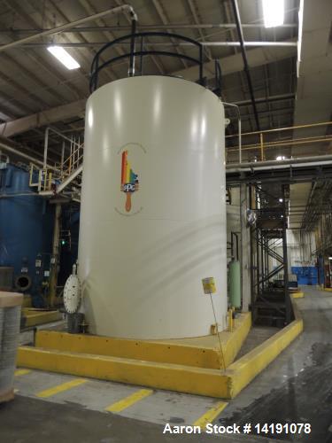 Used 14,000 Gallon Stainless Steel Vertical Tank