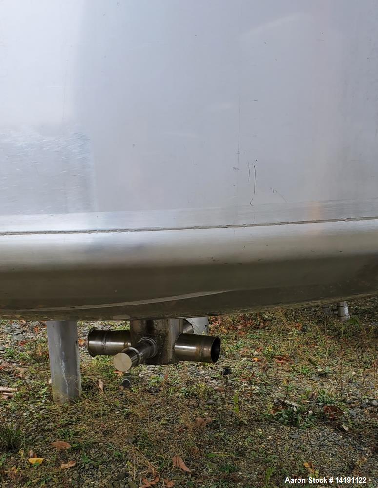 Used SFI 6,000 Gallon Stainless Steel Tank