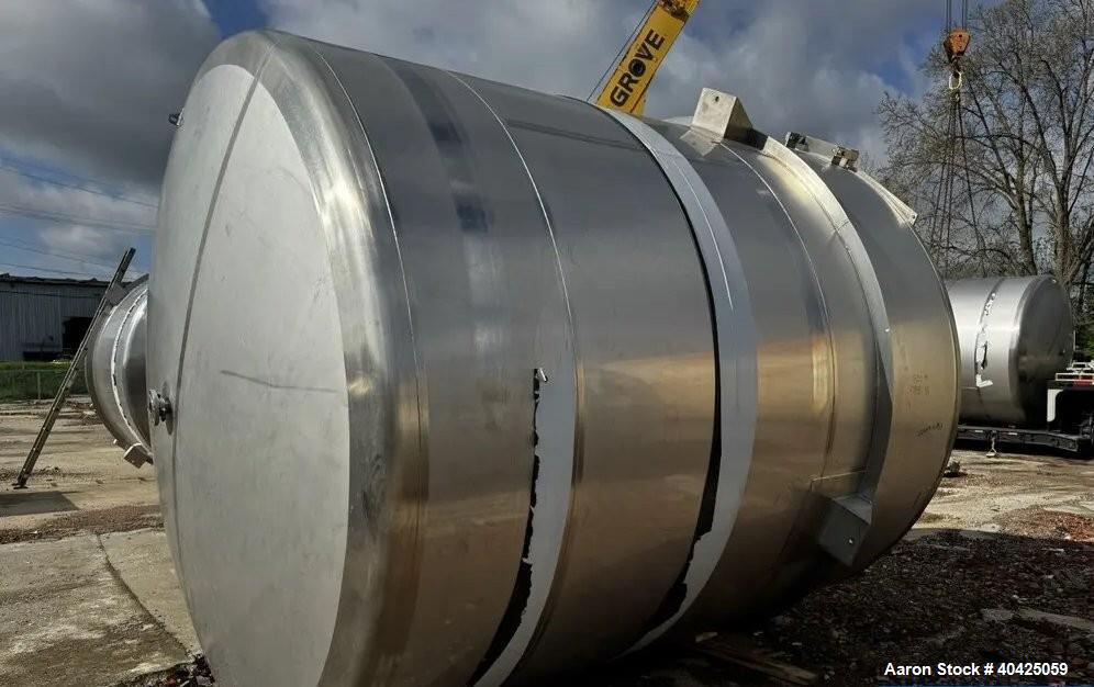 Used ICCNW 304 Stainless Steel Mixing Tank, 6,800 Gal. Single wall